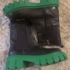 Steve Madden Black and Green Ankle Boots